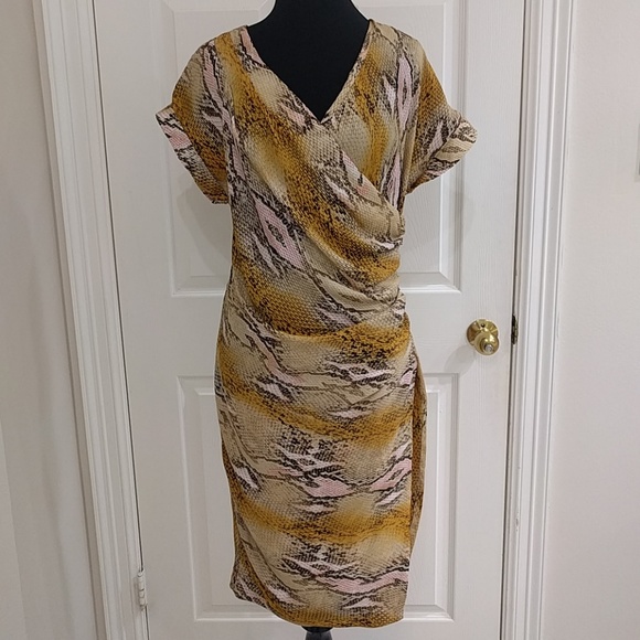 Anne Klein Dresses & Skirts - Anne Klein Animal Print Dress Sz 6